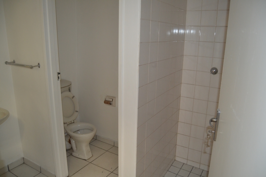To Let commercial Property for Rent in Beaconvale Western Cape